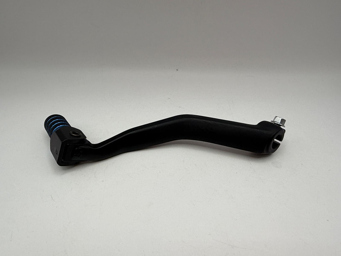 Gear Lever Alloy Black with Blue Tip Yamaha YZ250 1999-2004 OE Ref. 5CU-18110-00