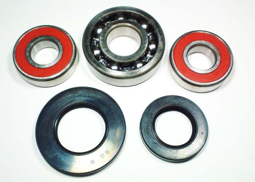 Wheel Bearing Kit Rear For Suzuki GSXR1100 93-98, GSF1200S 96-05, GSX1200 99-01