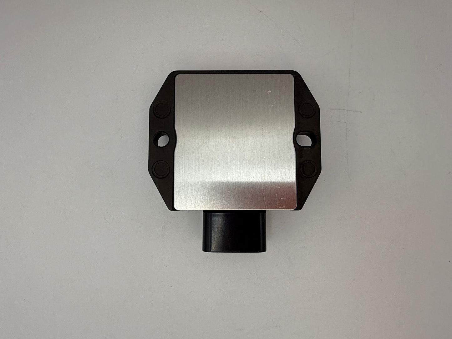 TourMax Regulator/Rectifier Suzuki GSX-S750 17-21, AN400 Burgman 18-20 OE Refs: 32800-19K01, 32800-19K02