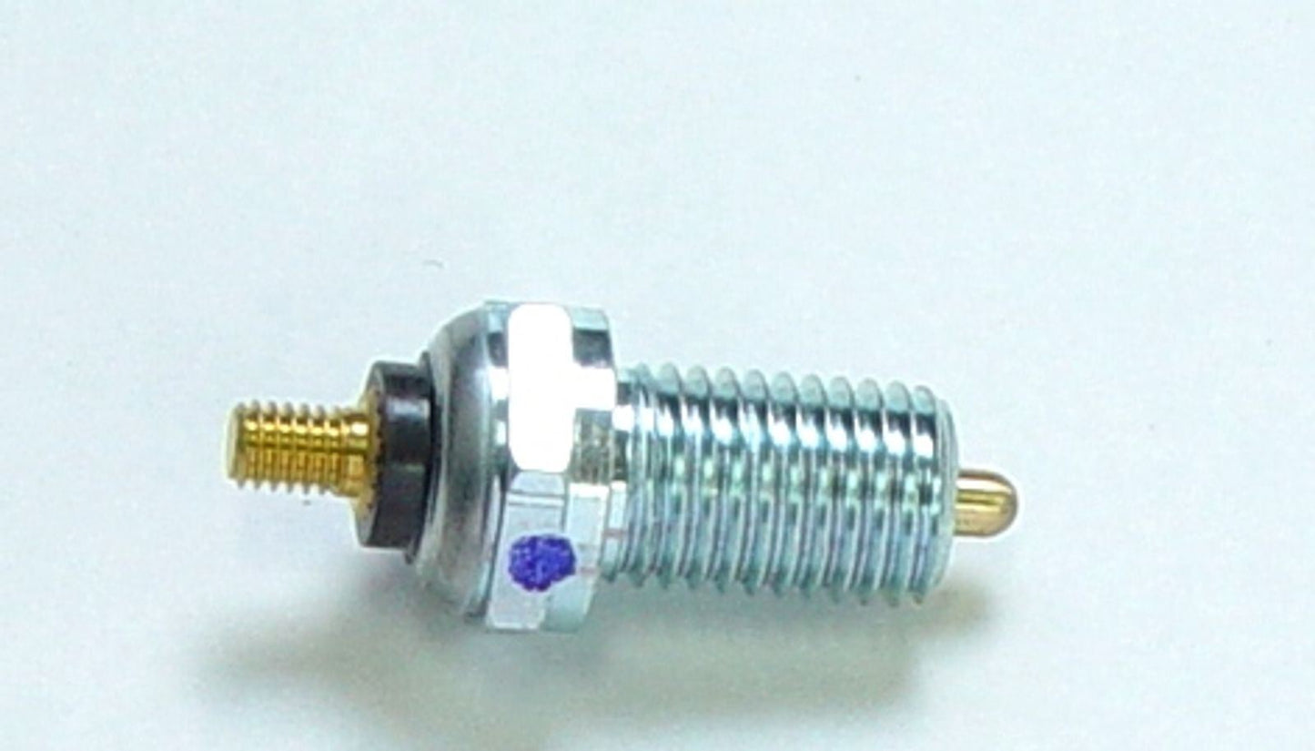 TourMax Gear Neutral Switch Honda FMX650 05-06, SLR650 97-98, ST1300 Pan European 02-06, VT125C Shadow 99-06, XL125V Varadero 01-06 OE Ref: 35600-MK4-860