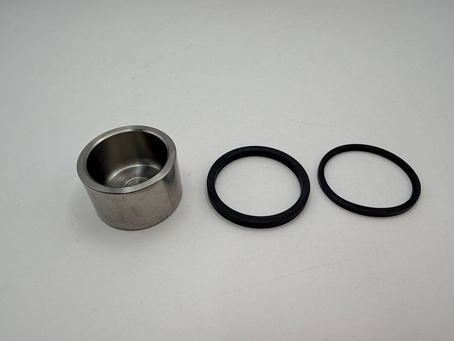 Stainless Steel 316L Brake Caliper Piston & Seal Kit 32mm x 20mm OE Ref: 76013019000, 5D7-F5802-00
