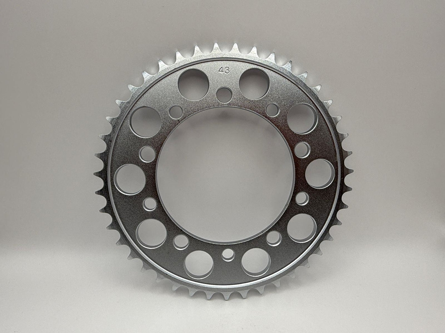 1797/1800-43 Rear Sprocket Suzuki GSX1300R Hayabusa 08-13, GSF1250 Bandit 07