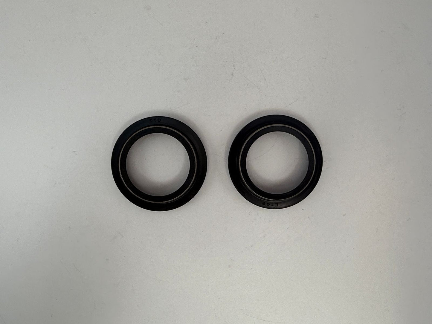 Fork Dust Seal 35mm x 47mm x 4.8mm/11.8mm Push in Type