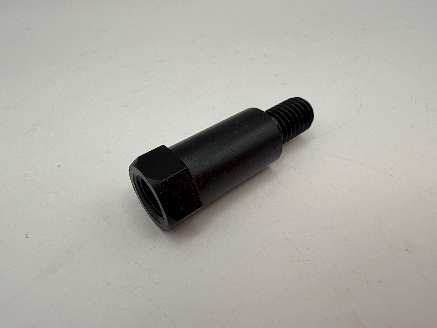 Mirror Adaptor Black 8mm Yamaha Internal Thread to 8mm External Thread