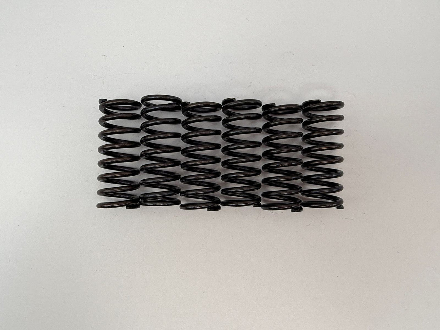 TourMax Clutch Springs Heavy Duty OD 16.90mm Length 43.00mm (2.30) OE Ref: 90501-23391