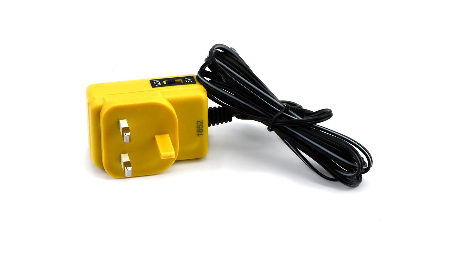 Motobatt MBCLB 6v & 12v Little Boy Battery Charger, 3 Stage 1.0A