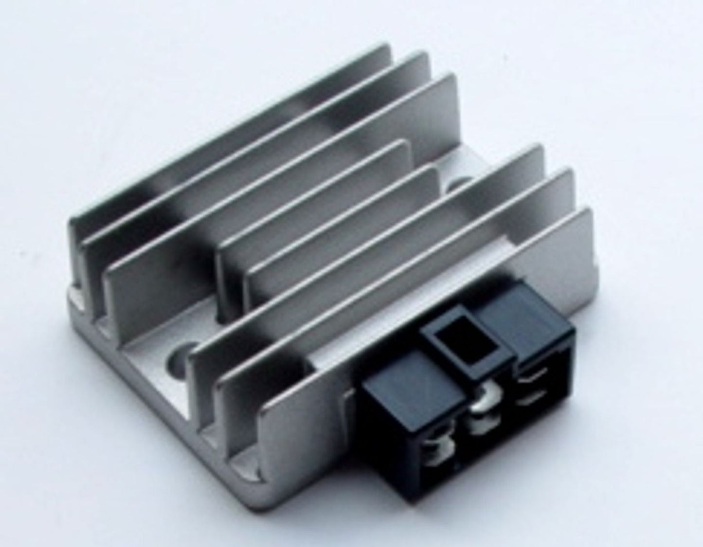TourMax Regulator/Rectifier Kawasaki Z305 LTD 87-88 OE Refs: 21066-1039, 21066-1034