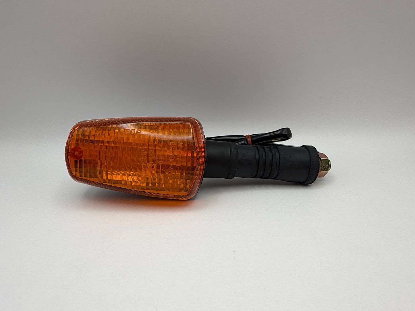 Indicator Yamaha YPVS,FZR,FJ,TDM850. F/L & R/R Long Stem (Stem 73mm) (13mm Thread)