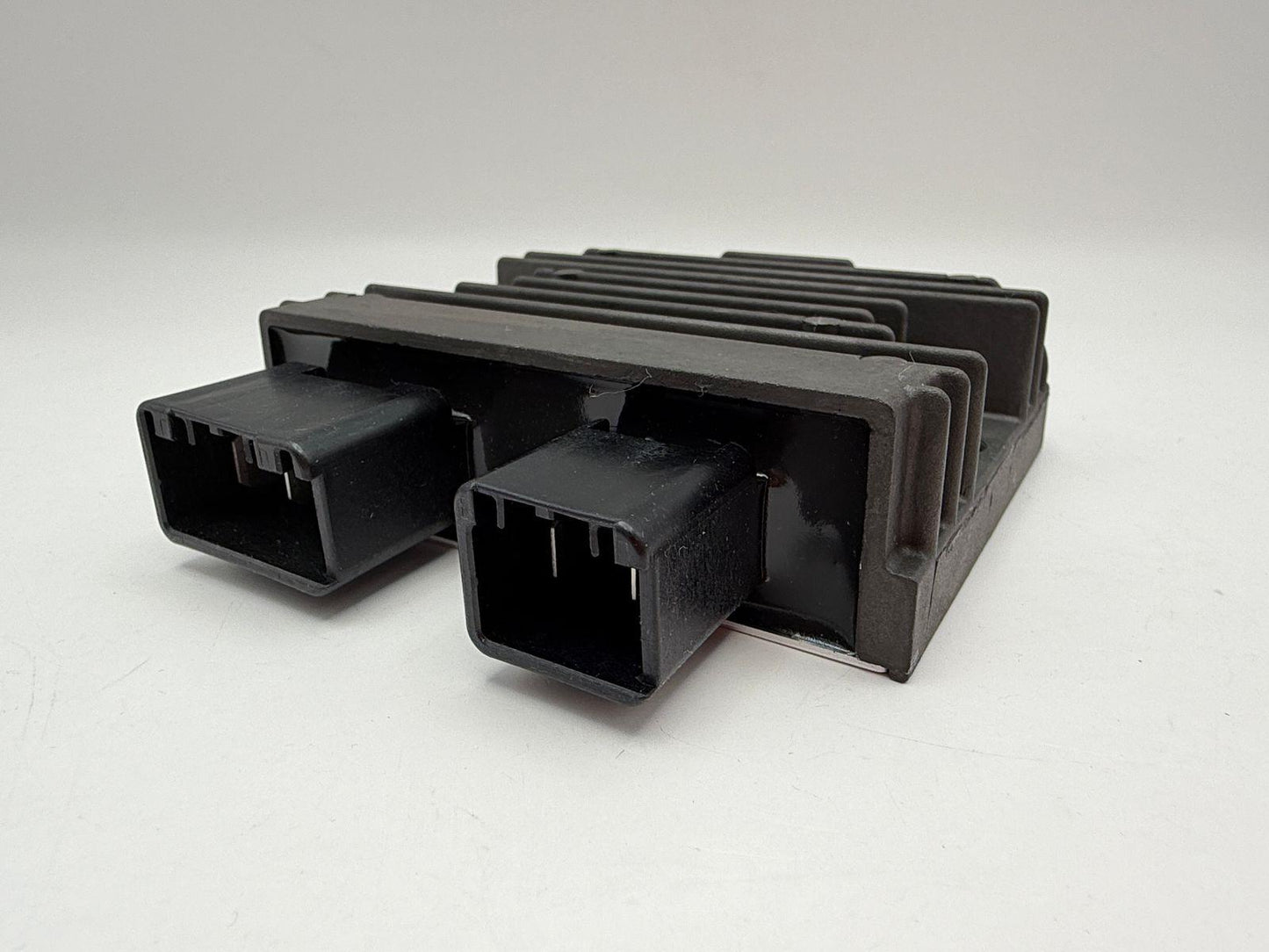 TourMax Regulator/Rectifier Honda CB600F Hornet 07-11, CBF600N,S 08, CB1000R 09-11 OE Ref: 31600-MFG-D01