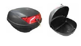 33L TOP BOX WITH REFLECTOR