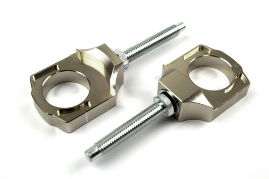 CHAIN ADJUSTER AXLE BLOCK & BOLT SUZUKI RM-Z250 04-10, RM-Z450 05-11