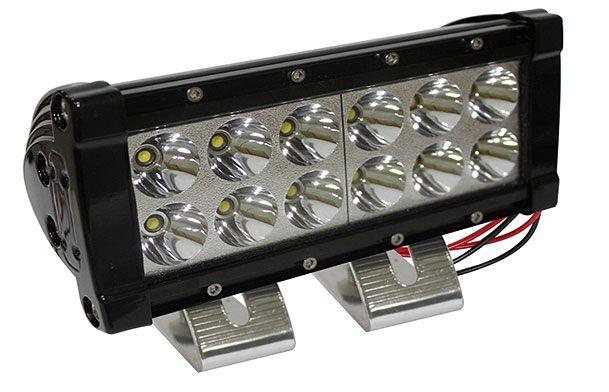 LED SPOT LIGHT (12 LED) 190mm, 2X Mounting bracket. 9,000 candle light