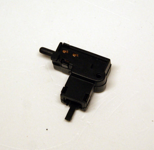 CLUTCH SWITCH YAMAHA XJ600-92-98, TDM850 , FZS1000 01-02, XVS650 99-02