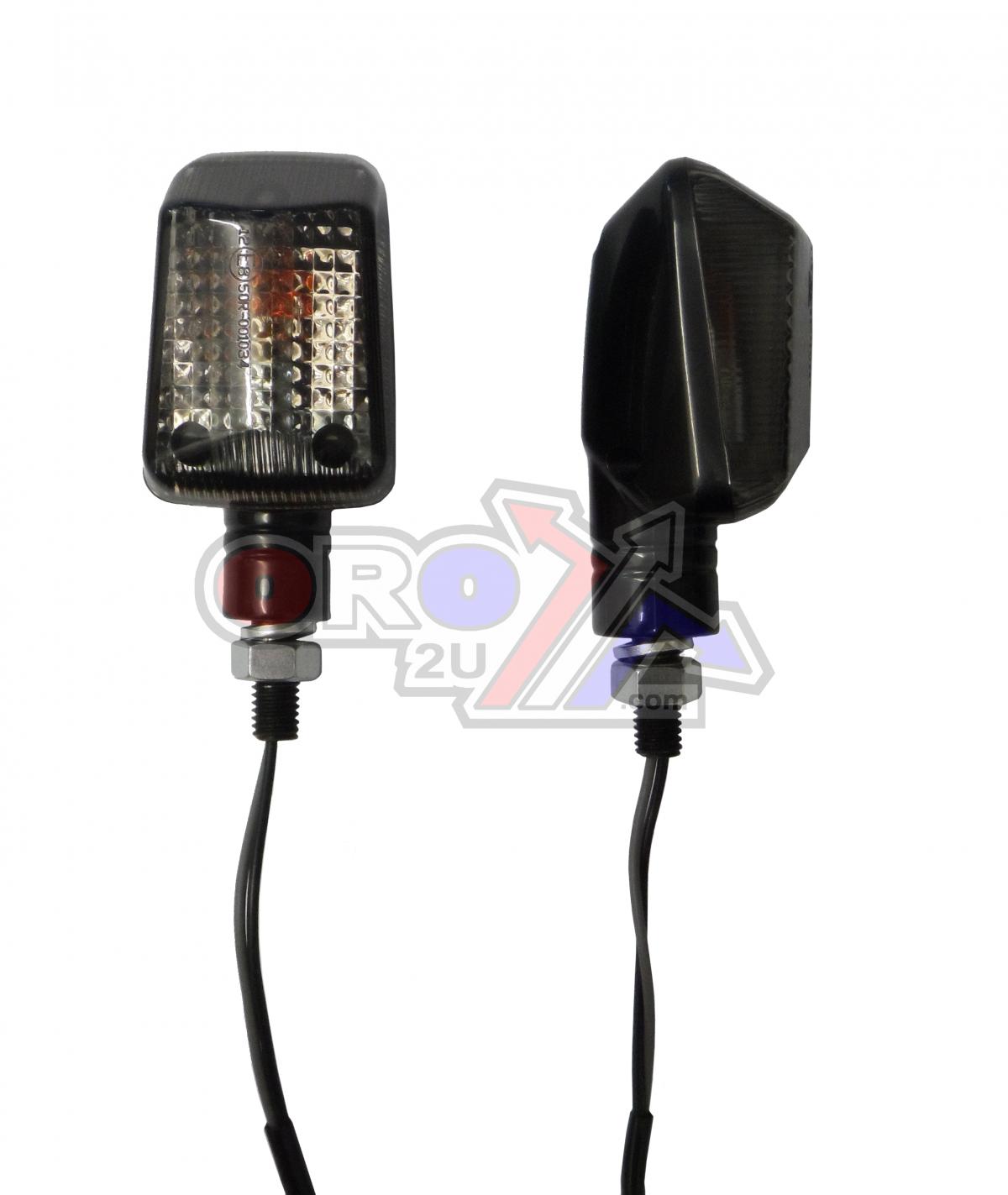 UNIVERSAL RECTANGULAR INDICATORS, SMOKE LENS, PAIR, BLACK LOOK