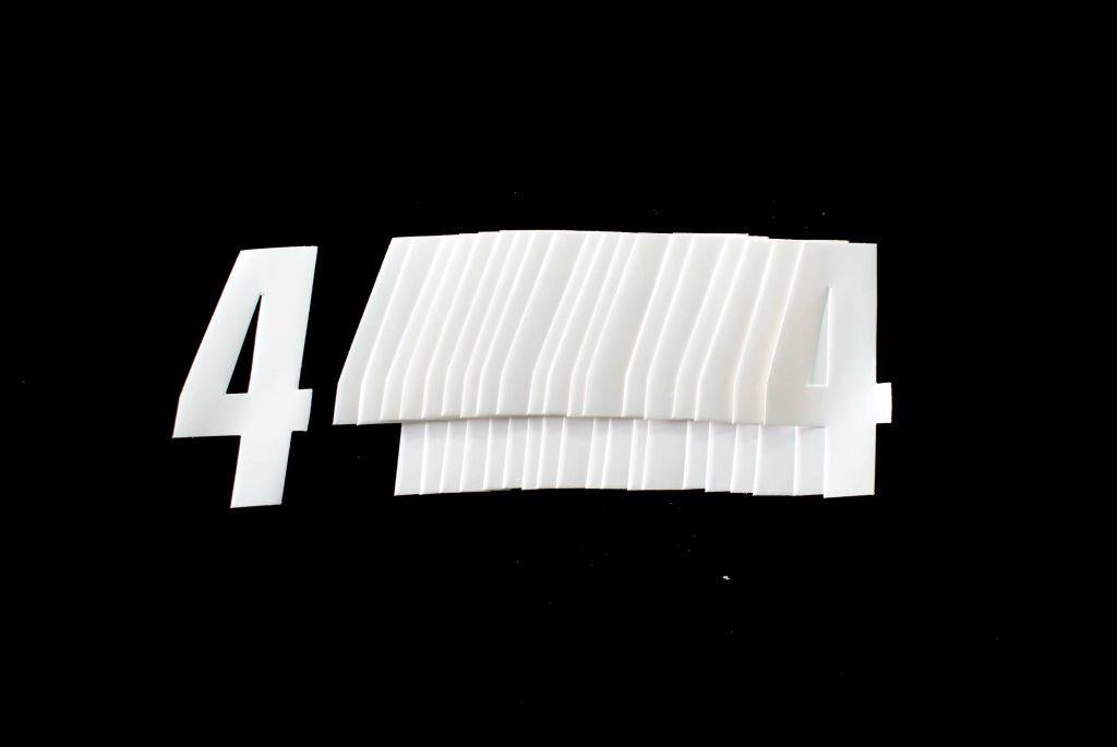 4 WHITE DECAL 4.5"/11cm PK/20