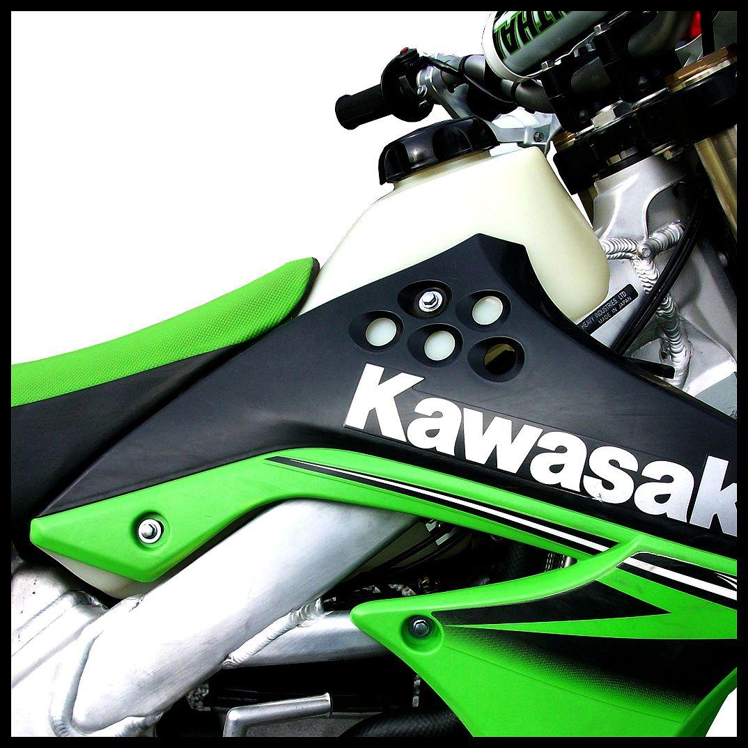 CLARKE 2.6usg NEUTRAL FUEL TANK KAWASAKI KX450F 2009-2010