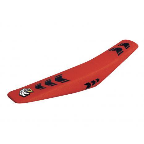BLACKBIRD TRACTION RED SEAT COVER BETA RR250/300 2T 20-25, RR250-450 4T 20-25